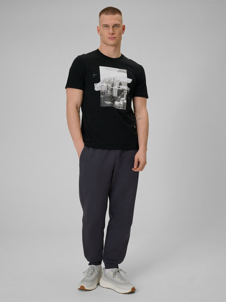 T-shirt regular z nadrukiem męski - czarny