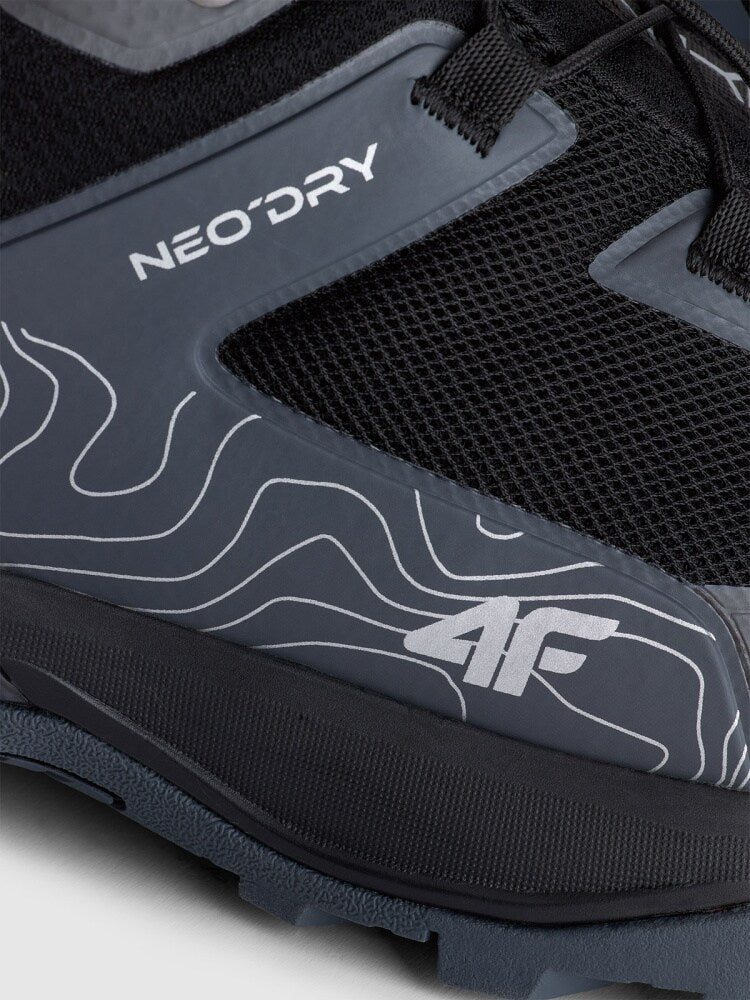 Niskie buty trekkingowe męskie - czarne